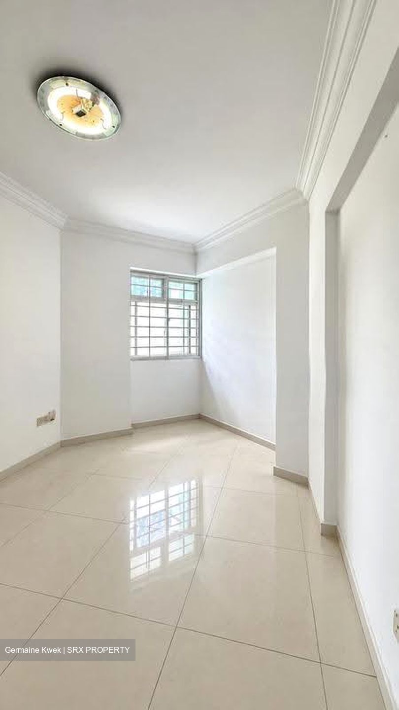 Blk 385 Bukit Batok West Avenue 5 (Bukit Batok), HDB 4 Rooms #637564041